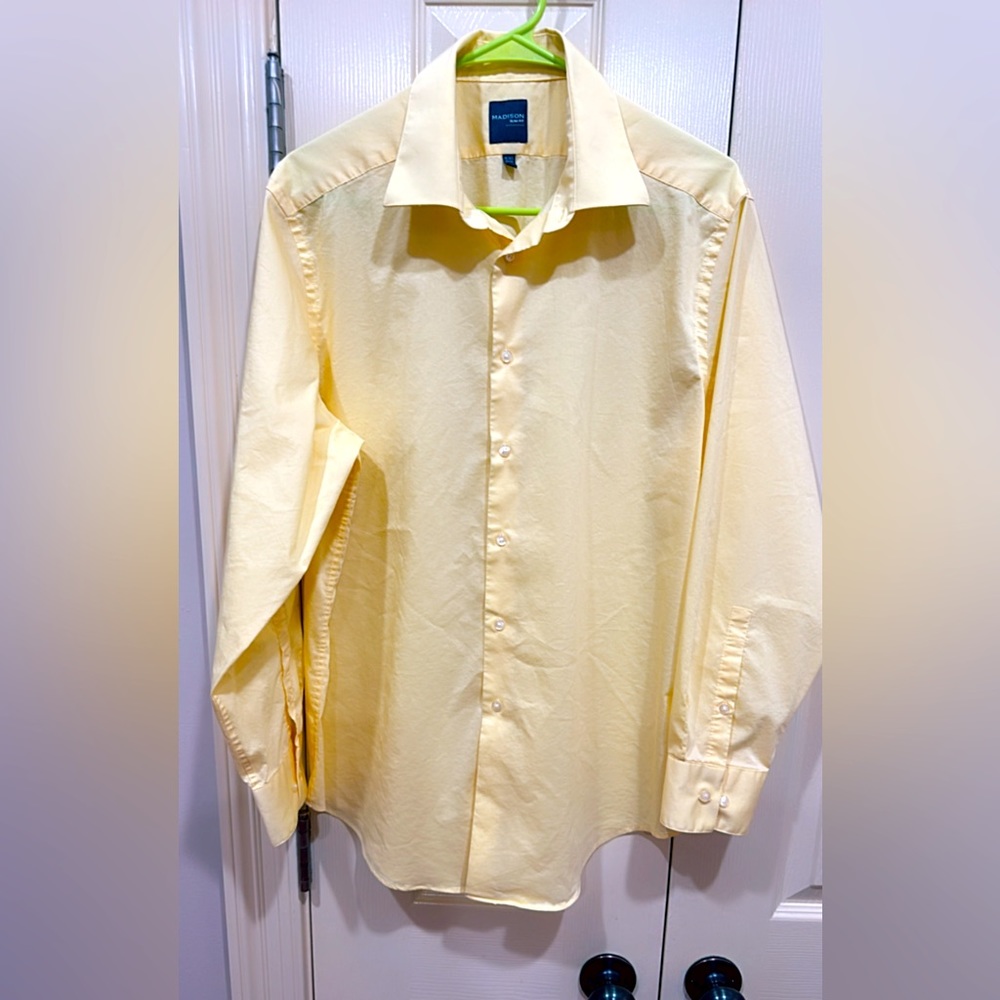 LAST CHANCE to grab… Men yellow slim fit shirt